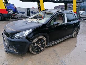 Peugeot 2008 1.2 Superieur Moyenne picture 1