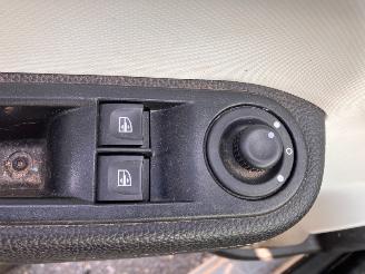 Renault Twingo Intens picture 12