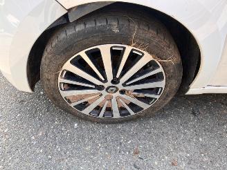 Renault Twingo Intens picture 5