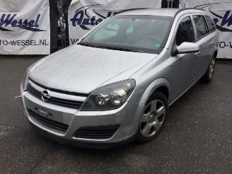 Opel Astra 1.7 CDTi break picture 1