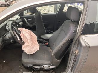 BMW 1-serie 118i picture 7