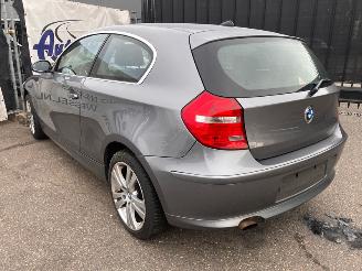 BMW 1-serie 118i picture 4
