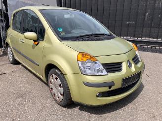 Renault Modus 1.6 Confort Dynamique picture 2