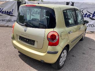 Renault Modus 1.6 Confort Dynamique picture 3