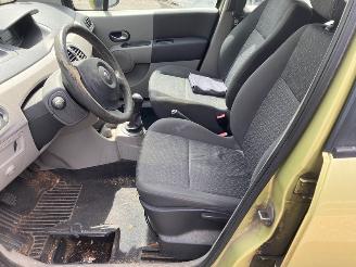 Renault Modus 1.6 Confort Dynamique picture 6