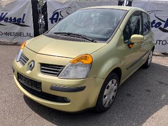 Renault Modus 1.6 Confort Dynamique picture 1