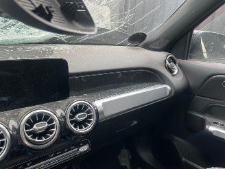 Mercedes GLB 220 D AMG 4MATIC picture 12