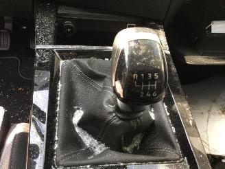 Opel Astra 1.2 Turbo Elegance picture 13