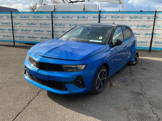Vaurioauto  passenger cars Opel Astra 1.2 Turbo Elegance 2024/3
