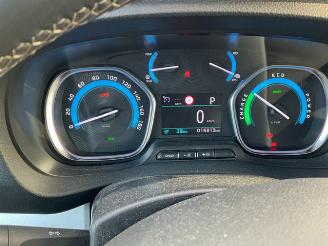 Opel Zafira-e Life picture 6