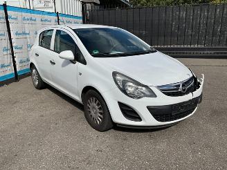 Opel Corsa 1.2 Selection picture 2