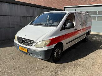 skadebil bedrijf Mercedes Vito 109 CDi 2006/6