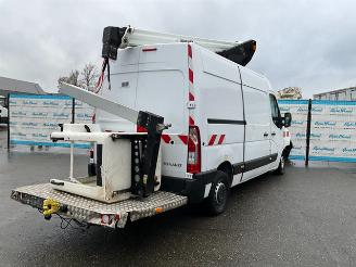 Renault Master 2.3 Hoogwerker picture 3
