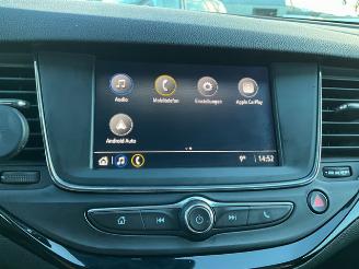 Opel Astra 1.2 Turbo Sports Tourer picture 9