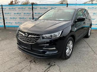 Vrakbiler auto Opel Grandland X 1.5 CDTi (96kW) 2019/3
