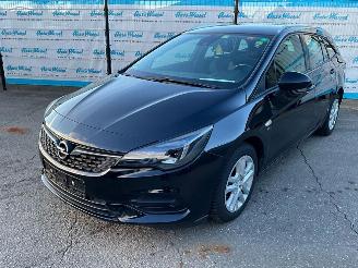 Damaged car Opel Astra Sports Tourer 1.2 Turbo (96kW) 2020/8