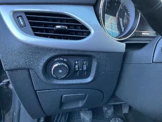 Opel Astra Sports Tourer 1.2 Turbo (96kW) picture 17