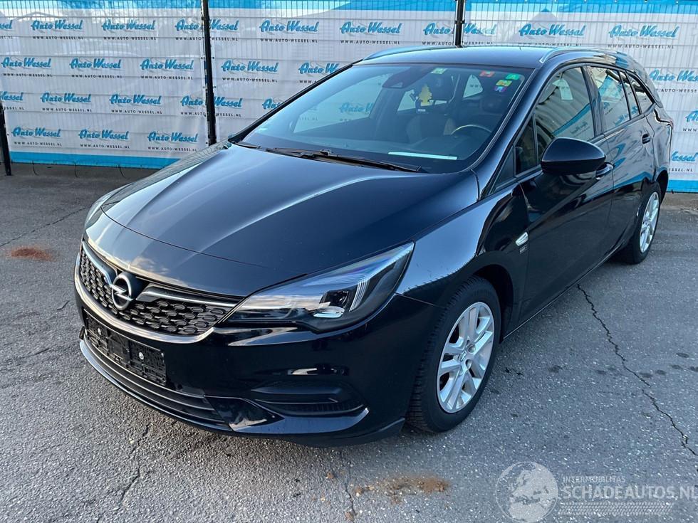Opel Astra Sports Tourer 1.2 Turbo (96kW)