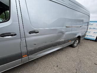 Mercedes Sprinter 317 L3H2 Automaat 3.5t Trekhaakvoorber. | LED | Dubbele Schuifdeur | Camera | Rijdbaar | BPM Vrij! picture 10