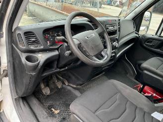 Iveco Daily Marktwagen picture 4