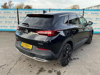 Opel Grandland X 1.2 Turbo Ultimate picture 4