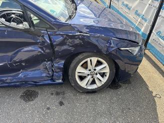 Volkswagen Golf Life picture 6