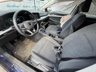 Volkswagen Golf Life picture 7