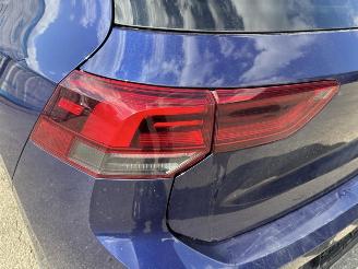 Volkswagen Golf Life picture 12