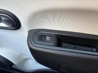 Renault Twingo Limited 1.0 (48kW) picture 17