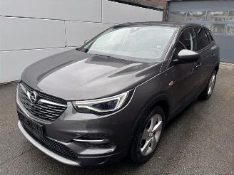 Unfallwagen Opel Grandland X Elegance Plug-in-Hybrid 4 300PK 2022/1