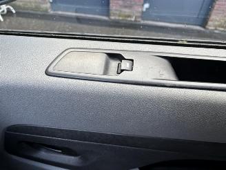 Peugeot Expert 231S 2.0 BlueHDI 120 Premium Pack | Storing AdBlue picture 27