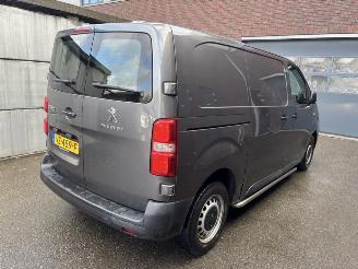 Peugeot Expert 231S 2.0 BlueHDI 120 Premium Pack | Storing AdBlue picture 3