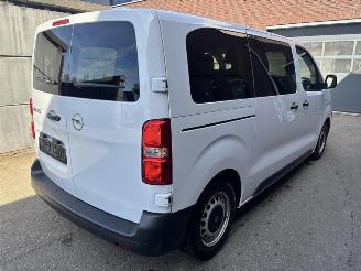 Opel Vivaro L2 2.0 cdti (106kW) Dubbelcabine 5P picture 3