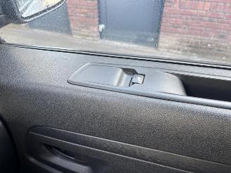 Opel Vivaro L2 2.0 cdti (106kW) Dubbelcabine 5P picture 25