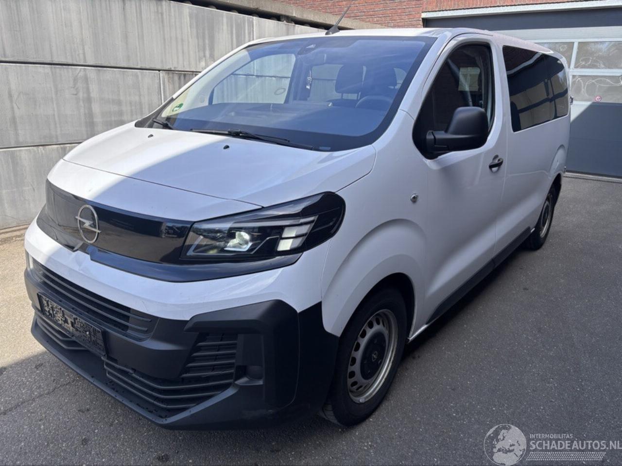Opel Vivaro Basis M (L2) 2.0 (106kW) Dubbelcabine 5P EU6