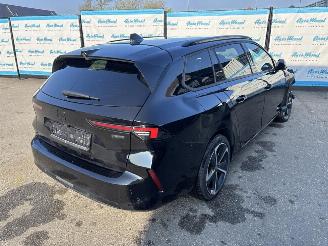 Opel Astra Sports Tourer GS Head up picture 3