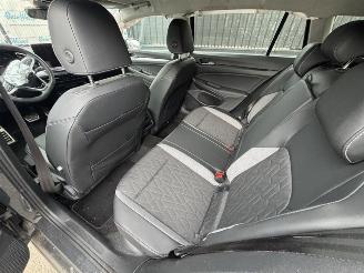 Volkswagen Golf Variant 2.0 TDI 110 kW Goal picture 12