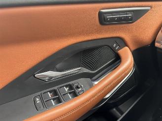 Jaguar E-Pace HSE AWD 300 Sport picture 23