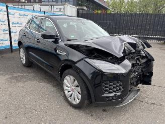 Jaguar E-Pace HSE AWD 300 Sport picture 2