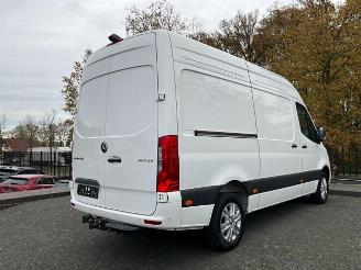 Mercedes Sprinter 317 L2H2 RWD 3.5T AHK Stoelverw. Voorruitverw. | Leder picture 2