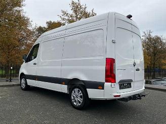 Mercedes Sprinter 317 L2H2 RWD 3.5T AHK Stoelverw. Voorruitverw. | Leder picture 23