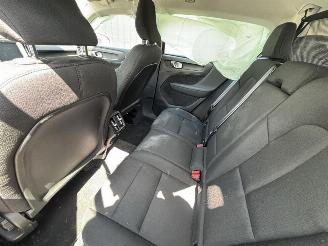Volvo XC40 T3 Momentum Pro 2WD 120 KW picture 12