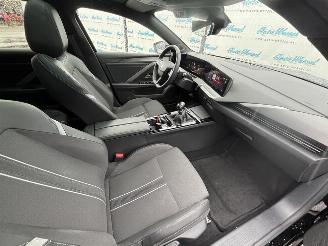 Opel Astra Sports Tourer GS 1.2 (96kW) Pano picture 17
