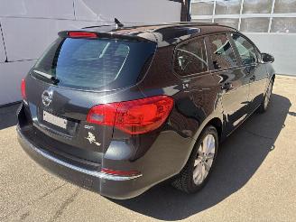 Opel Astra Active 1.7 CDTi (96kW) Schuifdak | NAV | Stoelverw. picture 3