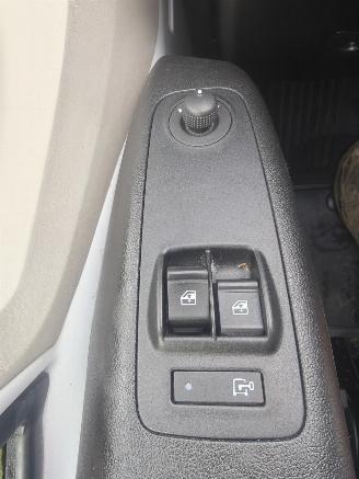 Fiat Ducato 120 L3H2 Koel Vries auto 3 compatimenten picture 23