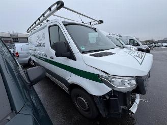 Mercedes Sprinter 317 L2H1 picture 3