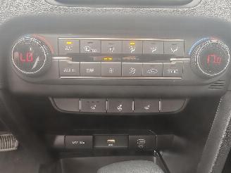 Kia Ceed Attract 1.5t AUT NAV picture 31
