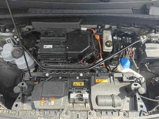 Ford Explorer Premium RWD (77kW) SOH 100% picture 14