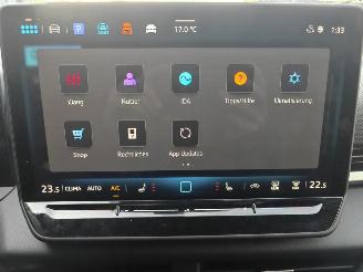 Volkswagen T-Roc 1.5 eTSI 110 kW R-Line picture 25