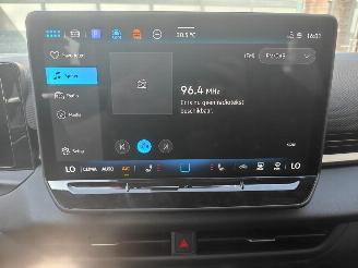 Volkswagen T-Roc 1.5 eTSI 110 kW R-Line picture 29